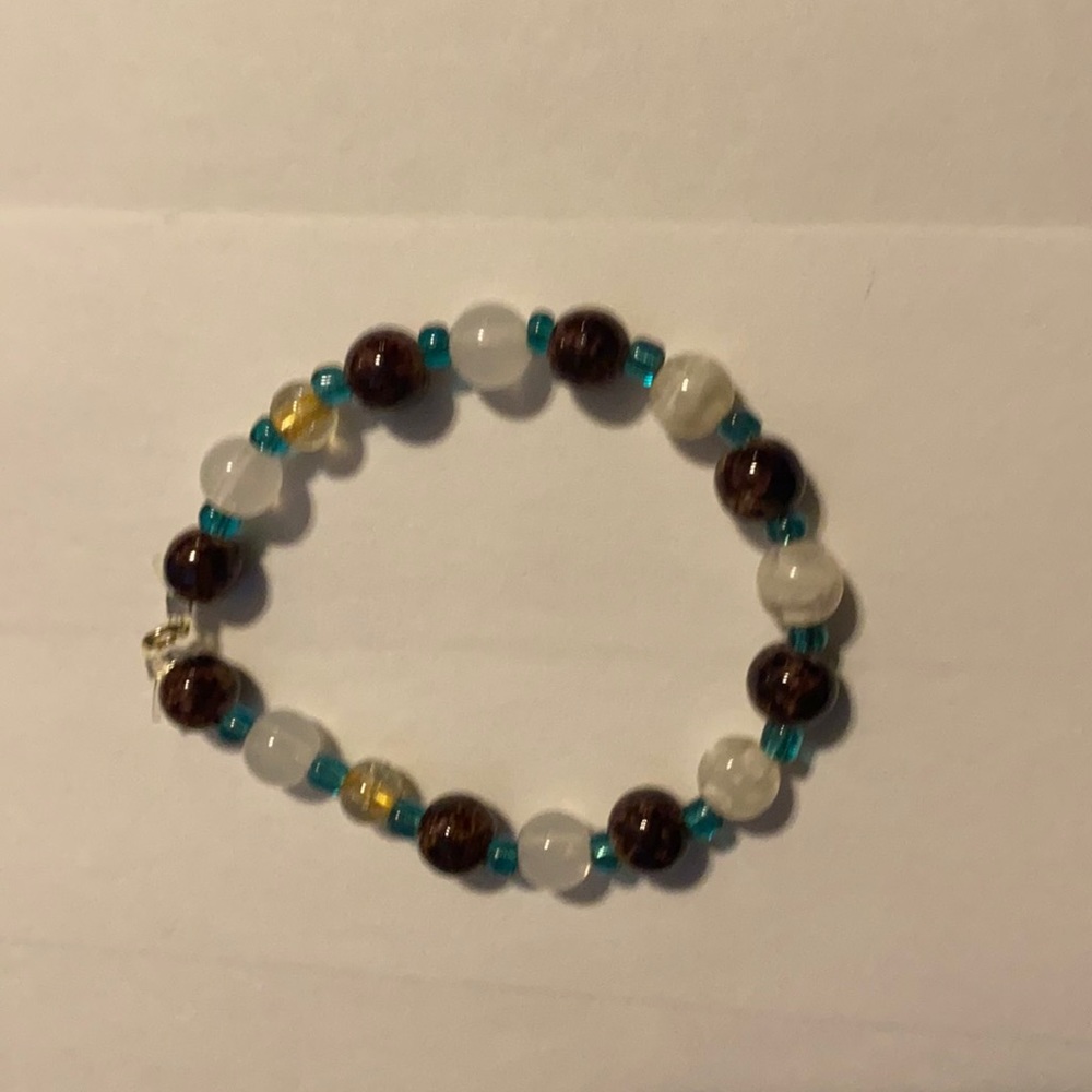 Hand glass beaded bracelet